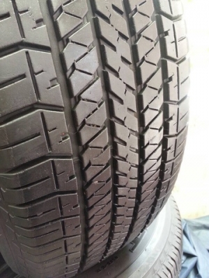 ขายยาง  B/S 265 x 65 x 17