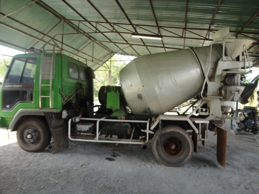 ขายรถโม่ปูนพร้อมรางลำเรียง