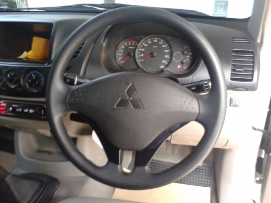 ขายกระบะ TRITON ตอนเดียวเบนซินติดแก๊สพร้อมตู้ทึบ