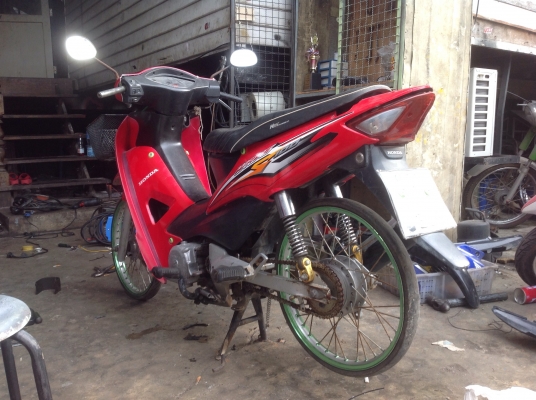 ขาย เวฟ100s 9000โทร0870690725