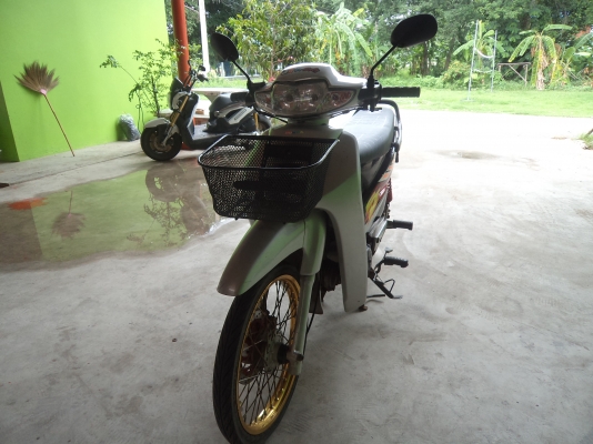 ขายถูกๆ8500บาทรถมอไซค์เวฟ สภาพสวยพร้อมใช้