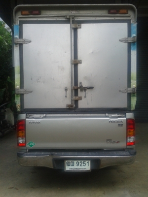 ขายด่วน!! กระบะ VIGO ตอนเดียวเบนซินติดแก๊สพร้อมตู้ทึบ ลดราคาก่อนไปเต๊นท์ ขายด่วน!! กระบะ VIGO ตอนเดียวเบนซินติดแก๊สพร้อมตู้ทึบ ลดราคาก่อนไปเต๊นท์