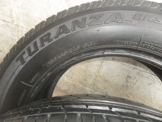 โปรแร๊ง ยางบริสโตน 215/60R16ปี11 สวยๆ 4 เส้น ราคา 1400 บาท