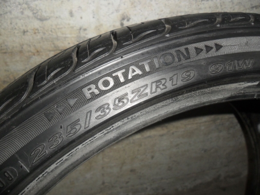 โปรแร๊ง ยางRODSTONE 235/35ZR19ปี3309 สวยๆ 1 คู่ ราคา 1000 บาท โปรแร๊ง ยางRODSTONE 235/35ZR19ปี3309 สวยๆ 1 คู่ ราคา 1000 บาท