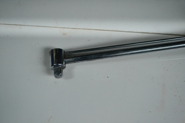 ประแจขันปอนด์