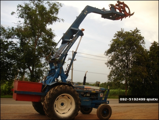 รถไถคีบอ้อย สภาพดี ใช้น้อย ไม่มีแตกหักหรือร้าว พร้อมใช้ เครื่องดี