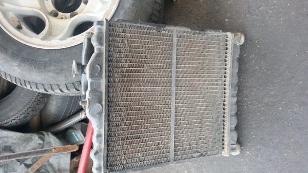 ขายหม้อน้ำcivic92เกียร์ธรรมดา(ทองเหลือง)