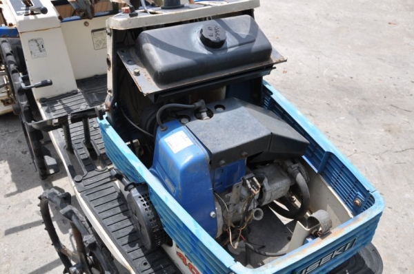 ขายรถดำนา iseki4แถว / yanmarสวยๆ 35,000 เท่านั้น