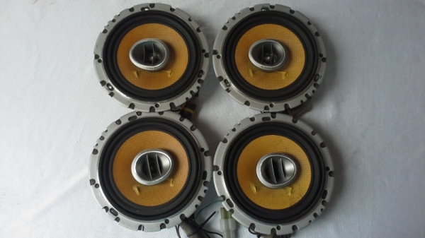 ชุดลำโพง Pioneer Carrozzeria TS-J160A 120W ขนาด 6" แกนร่วม