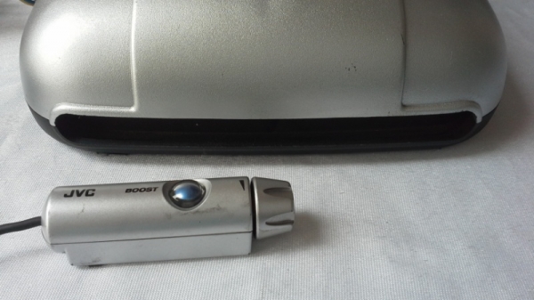 Sub Box JVC มีแอมป์ในตัว ขนาด 120W พร้อมรีโมทควบคุม