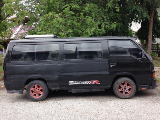 Nissan สภาพพร้อมใช้ แอร์เย็น