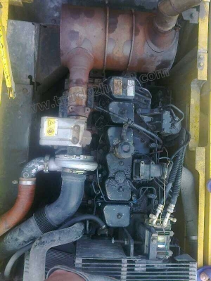 รถแบคโฮ KOMATSU PC200 รุ่น7 รถแบคโฮ KOMATSU PC200 รุ่น7