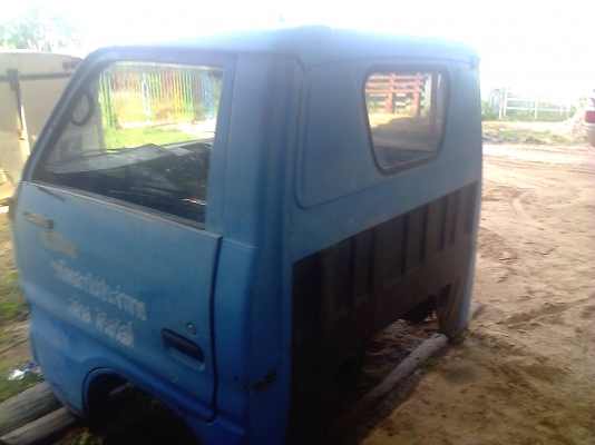 หกล้อ อีซูซุ TL85 ช่วงส้น มาพร้อมความเดิม ทะเบียนพร้อมโอน ราคา165000บ ต่อรองครับ