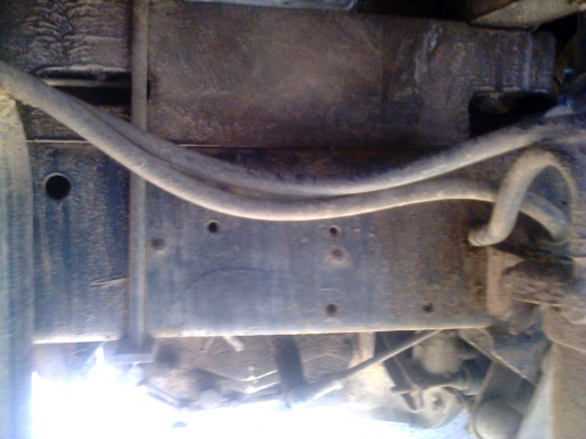 หกล้อ อีซูซุ TL85 ช่วงส้น มาพร้อมความเดิม ทะเบียนพร้อมโอน ราคา165000บ ต่อรองครับ