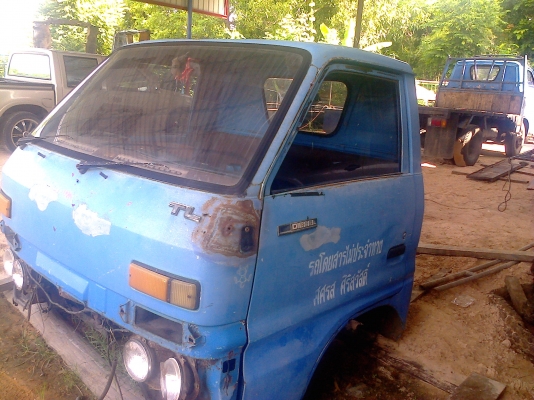 หกล้อ อีซูซุ TL85 ช่วงส้น มาพร้อมความเดิม ทะเบียนพร้อมโอน ราคา165000บ ต่อรองครับ