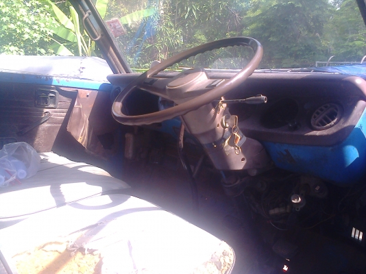 หกล้อ อีซูซุ TL85 ช่วงส้น มาพร้อมความเดิม ทะเบียนพร้อมโอน ราคา165000บ ต่อรองครับ