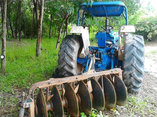 ***ขายแล้วครับขอบคุณ Truck2hand ขายรถไถ ราคาถูกๆ FORD 77 T5 เครื่องเดิมปั้มเดิม เครื่องแน่น แรงดี ปั้มดี ทำงานปกติ ระบบไฮฯ ดีไม่แตก ยกหางดีไม่ยุบ สีสันดี ยางดี4ส้น พร้อมอุปกรณ์ 3 ชิ้น ใบดัน หาง3 หาง7 สภาพดี พร้อมใช้ พร้อมลุยงาน เอกสารเล่มทะเบียนครบ ราคาต่ ***ขายแล้วครับขอบคุณ Truck2hand ขายรถไถ ราคาถูกๆ FORD 77 T5 เครื่องเดิมปั้มเดิม เครื่องแน่น แรงดี ปั้มดี ทำงานปกติ ระบบไฮฯ ดีไม่แตก ยกหางดีไม่ยุบ สีสันดี ยางดี4ส้น พร้อมอุปกรณ์ 3 ชิ้น ใบดัน หาง3 หาง7 สภาพดี พร้อมใช้ พร้อมลุยงาน เอกสารเล่มทะเบียนครบ ราคาต่