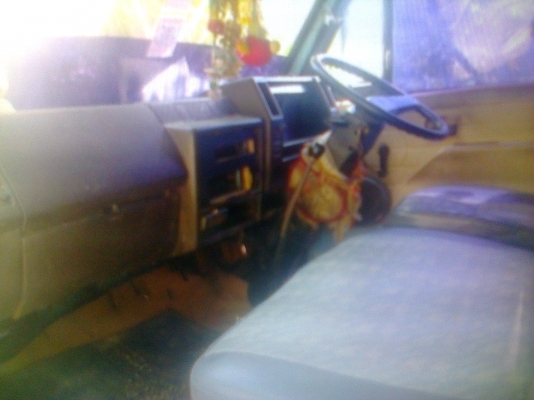 หกล้อ ISUZU NKR88ช่วงสั้น รถห้างมือเดียวปี34 รถบางเดิมไม่ผุ ภาษีปี58ทะเบียนพร้อมโอน