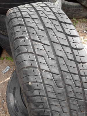 215/65R15 BRIDGESTONE LEO 627 มี 2 เส้น โทร.081-427-3941 215/65R15 BRIDGESTONE LEO 627 มี 2 เส้น โทร.081-427-3941