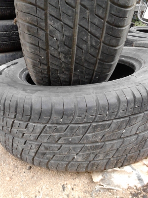 215/65R15 BRIDGESTONE LEO 627 มี 2 เส้น โทร.081-427-3941 215/65R15 BRIDGESTONE LEO 627 มี 2 เส้น โทร.081-427-3941