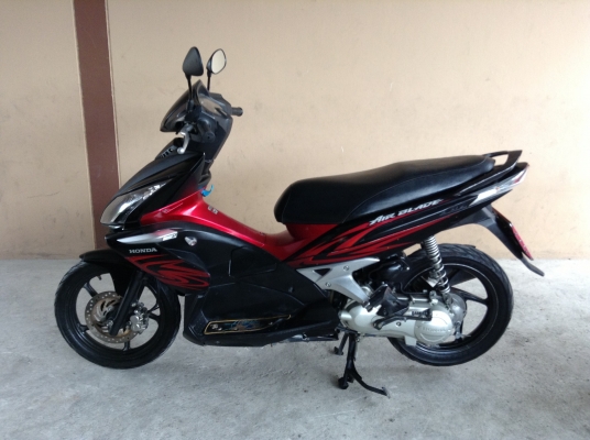 ขาย!!! ฮอนด้าแอเบรค รุ่นท็อปล้อแม็ก ปี51 รถเครื่องดีคับ ทะเบียนครบ ภาษี57