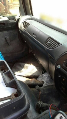 รถอีซูซุ 10 ล้อดั้ม 270 แรงม้า. ปี 44  ( ขายแม่ , ลูก )  สนใจติดต่อ  081 - 6079515