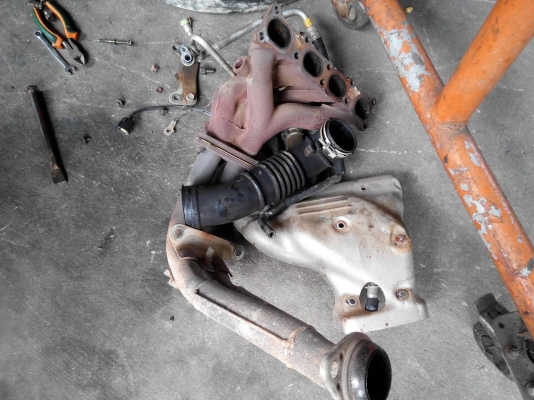 เฮดเดอร์ mazda protege แท้ญี่ปุ่น