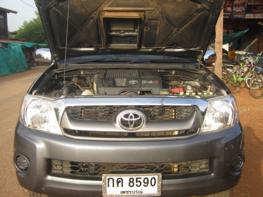 TOYOTA 4WD.4ประตู....ปี2008 เครื่อง2500 TOYOTA 4WD.4ประตู....ปี2008 เครื่อง2500