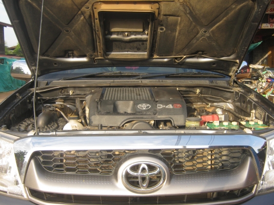 TOYOTA 4WD.4ประตู....ปี2008 เครื่อง2500 TOYOTA 4WD.4ประตู....ปี2008 เครื่อง2500