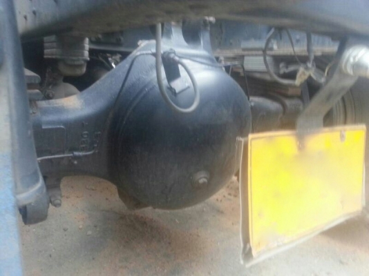 รถฮีโน่ 10 ล้อ หัวลาก 260 แรงม้า. ปี 46.  ( ขายแม่ , ลูก )  สนใจติดต่อ 081 - 6079515