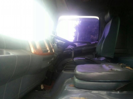 รถฮีโน่ 10 ล้อ หัวลาก 260 แรงม้า. ปี 46.  ( ขายแม่ , ลูก )  สนใจติดต่อ 081 - 6079515