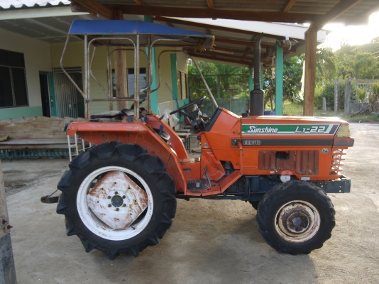ขาย KUBOTA L1-22 4WD  ครับ