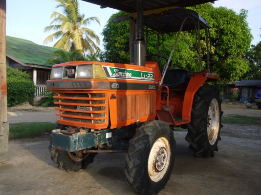 ขาย KUBOTA L1-22 4WD  ครับ