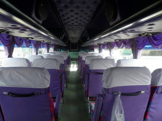 ขายรถบัส แอร์ 6 ล้อ 9.5 แสน ฮีโนเขาควายเต็มระบบ ถ้าสนใจทั้งสองคันราคมาคุยกันครับ