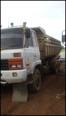 สิบล้อ UD CW430 กระบะท้องเรือดั้ม