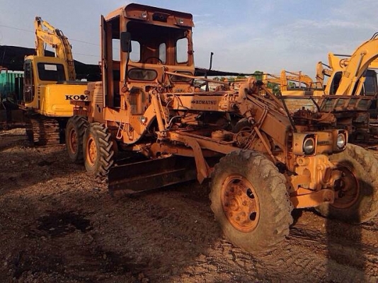 ขายรถเกรด KOMATSU GD30 สภาพพร้อมใช้งาน เอกสารสัญญาซื้อขาย