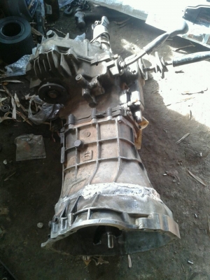 จองแล้วไม่มาเอาขอขายต่อครับ ขายเกียร์ 4 อีซูซุ ชนหัวหมู นิสสัน