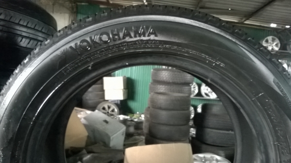 ขายยาง235 55 18ปี12 YOKOHAMAชุดละ6800