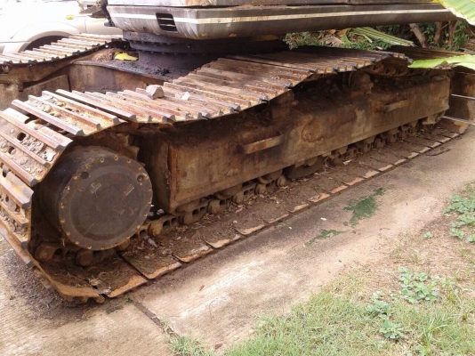 ขายรถแบ็คโฮ kobelco sk 220 mark 3 เล่มทะเบียน เครื่องน้ำเข้าติดไม่ได้