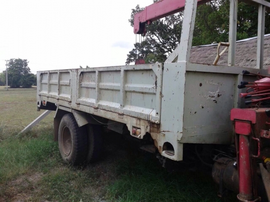 ขายรถหกล้อติดเครน HINO FF174 เครื่อง HO7C 185 แรง พวงมาลัยพาวเวอร์ เบรคจิฟฟี่  ติดเครน unic 2.5 ตัน