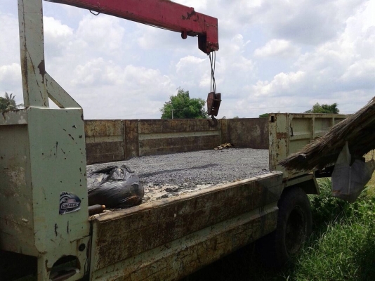 ขายรถหกล้อติดเครน HINO FF174 เครื่อง HO7C 185 แรง พวงมาลัยพาวเวอร์ เบรคจิฟฟี่  ติดเครน unic 2.5 ตัน