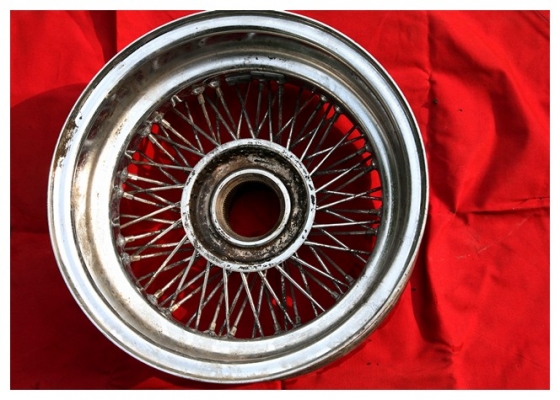 ขายล้อซี่ลวดรถคลาสสิค Jaguar E type สภาพสวย