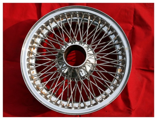 ขายล้อซี่ลวดรถคลาสสิค Jaguar E type สภาพสวย