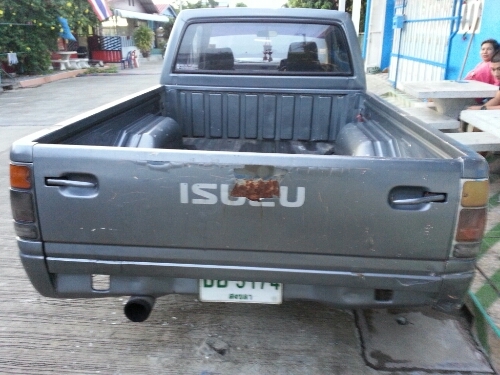 ISUZU 93 เครื่องช่วงล่างดี พร้อมใช้ ISUZU 93 เครื่องช่วงล่างดี พร้อมใช้