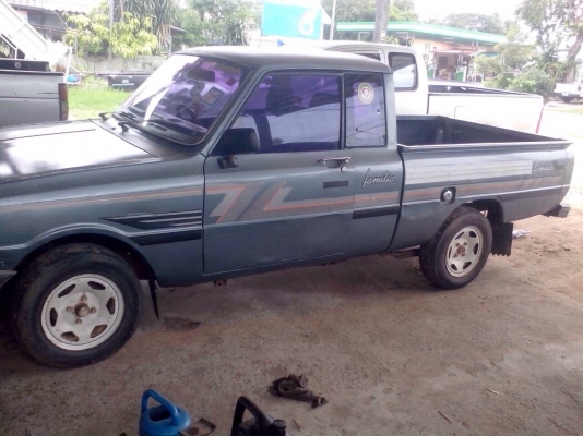 ขายมาสด้าเครื่อง  เกียร์ 5 สปีด