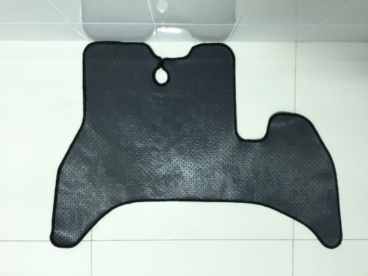 ขายพรมหน้ารถยนต์ DAIHATSU รุ่น MIDGET 2 แท้ญี่ปุ่น ขายพรมหน้ารถยนต์ DAIHATSU รุ่น MIDGET 2 แท้ญี่ปุ่น