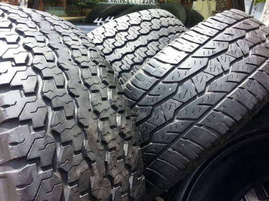 ขายยาง 265 x 70 x 16  Japan  ถูกๆ เชิญครับ