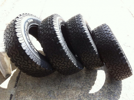 ขายยาง BF Goodrich All-terrain ขนาด 30 9.5 R15