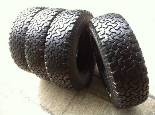 ขายยาง BF Goodrich All-terrain ขนาด 30 9.5 R15