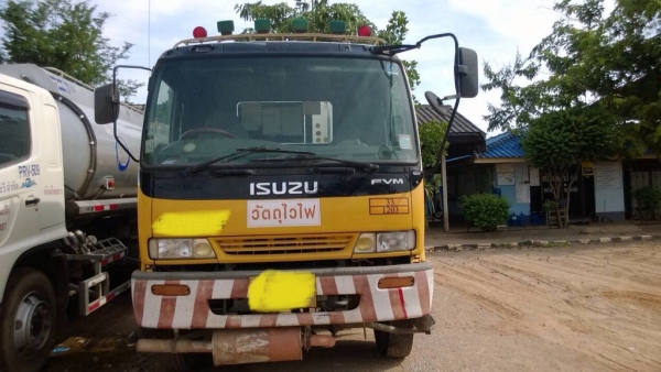 ขายรถ10ล้อบรรทุกแท็งค์นำ้มัน